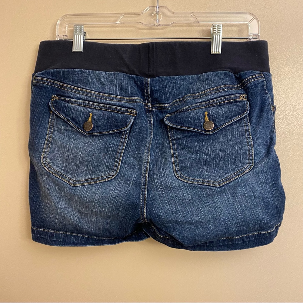 Woman’s maternity oh baby shorts size medium dark denim stretchy w/ belly band